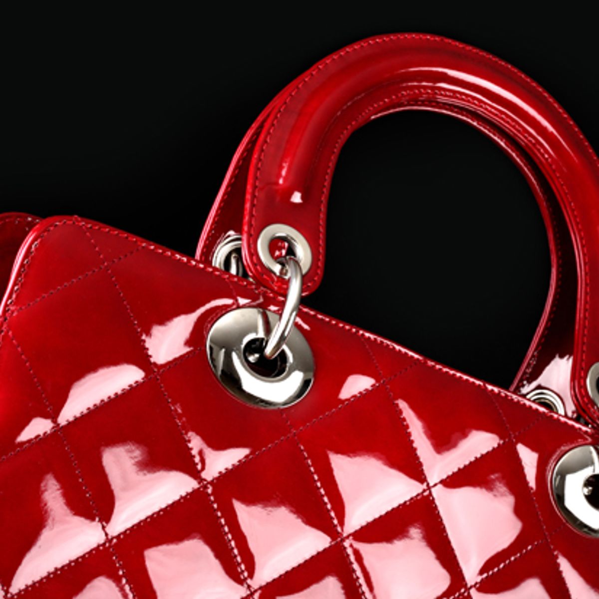 average price of coach purse