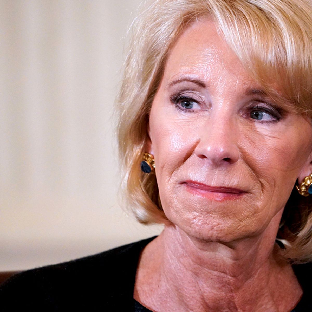 3 Questions That Created Havoc In Betsy Devos Department Of Education Salon Com