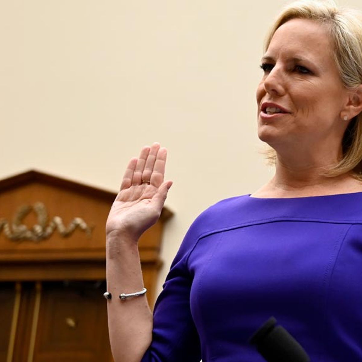 How Many People Have Died In Dhs Custody Kirstjen Nielsen