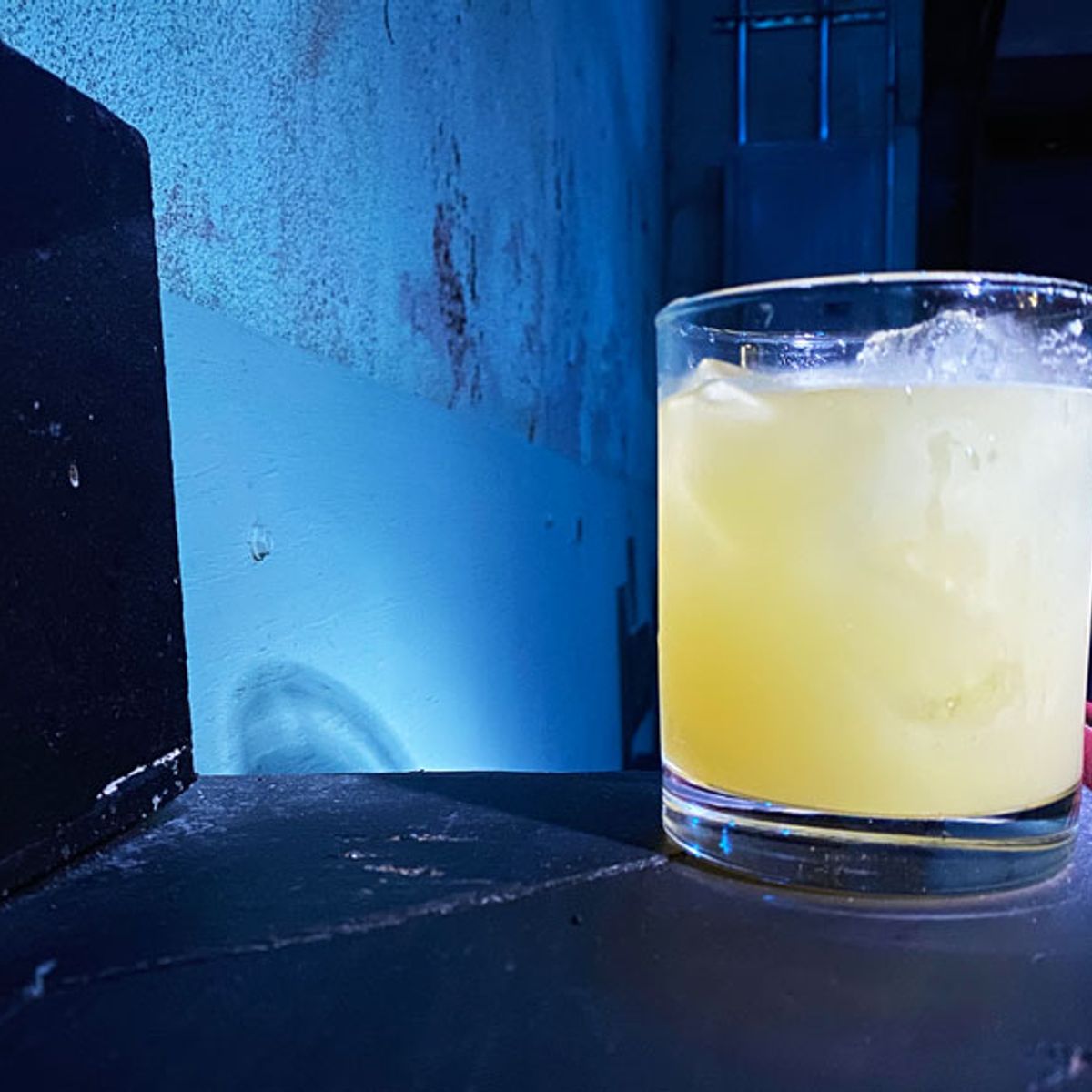 Don T Trash Those Citrus Peels Bartenders Share The Secret To