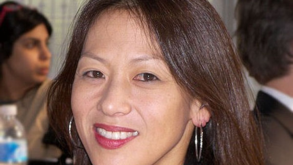 Tiger mothers: Are real tigers as tough on their young as Amy Chua?