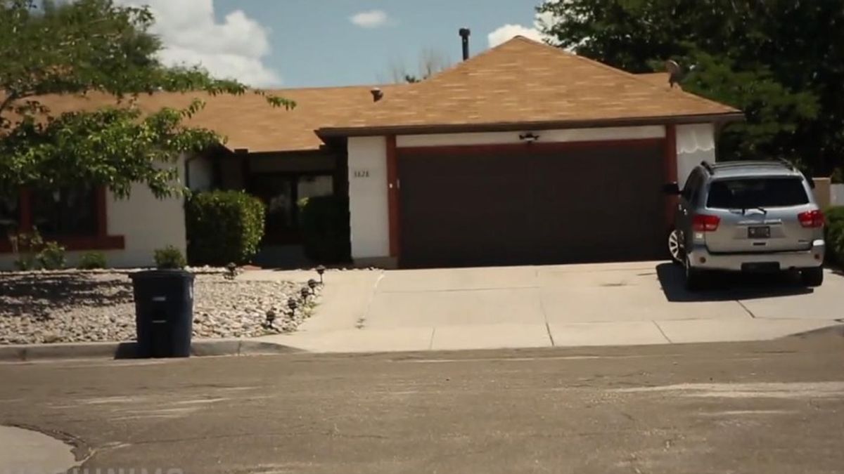 308 Negra Arroyo Lane Albuquerque New Mexico Walter White's house up for sale on Craigslist | Salon.com