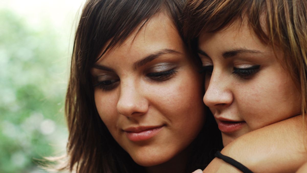 10 things not to say to a lesbian Salon