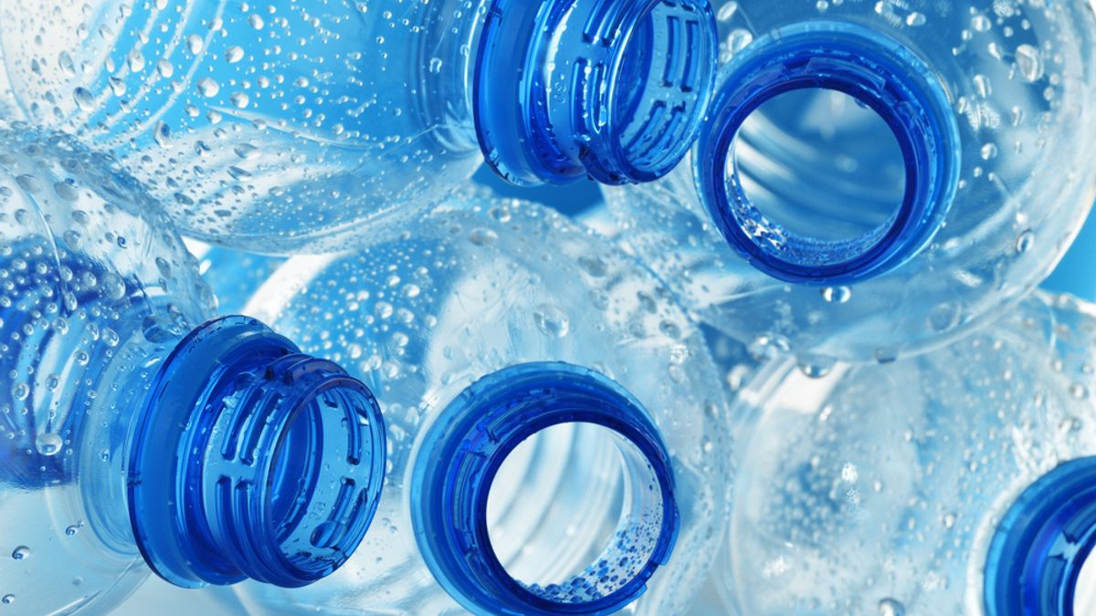 Many BPA-Free Plastics Are Toxic. Some Are Worse Than BPA