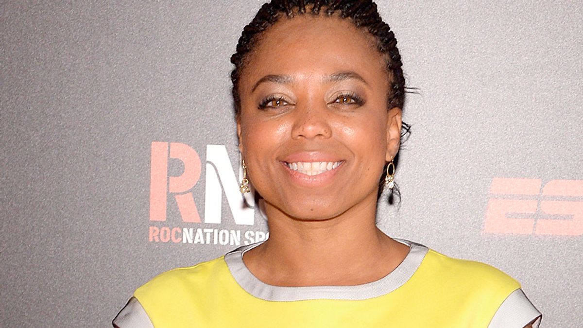 ESPN Suspends Jemele Hill for Tweets Aimed at Sponsors of Dallas Cowboys  and Network - WSJ