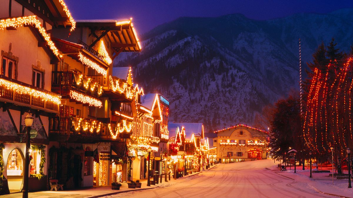 Leavenworth Wa Christmas Lighting 2022 Climate Change Is Giving "Christmastown, Usa" An Identity Crisis | Salon.com