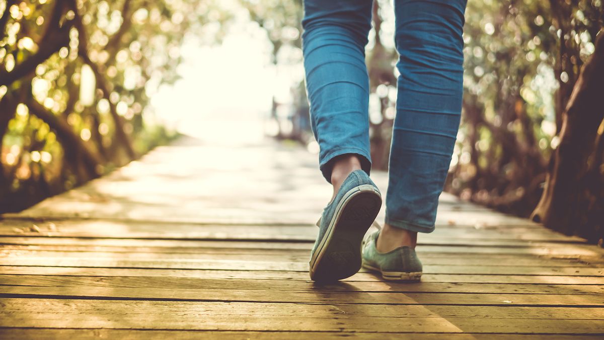 Why is walking so good for the brain? Blame it on the "spontaneous  fluctuations" | Salon.com