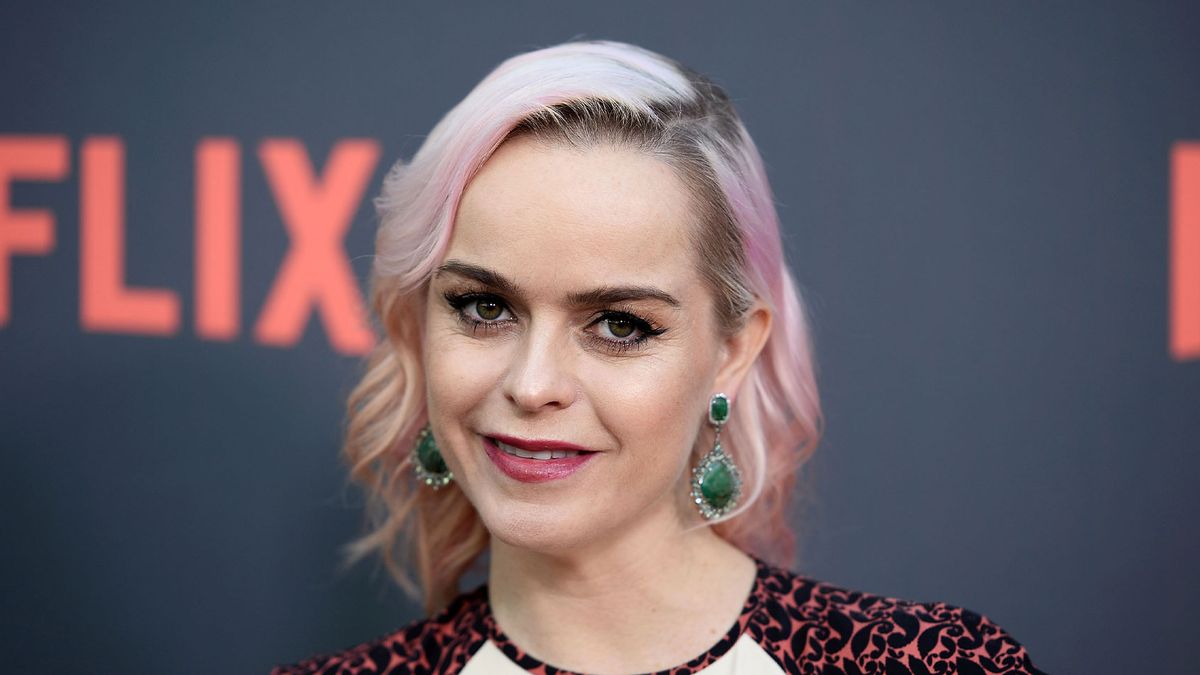 Taryn manning pictures.
