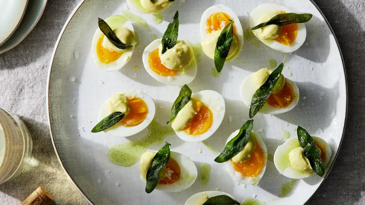 Perfect Hard Boiled Eggs - Craving Home Cooked