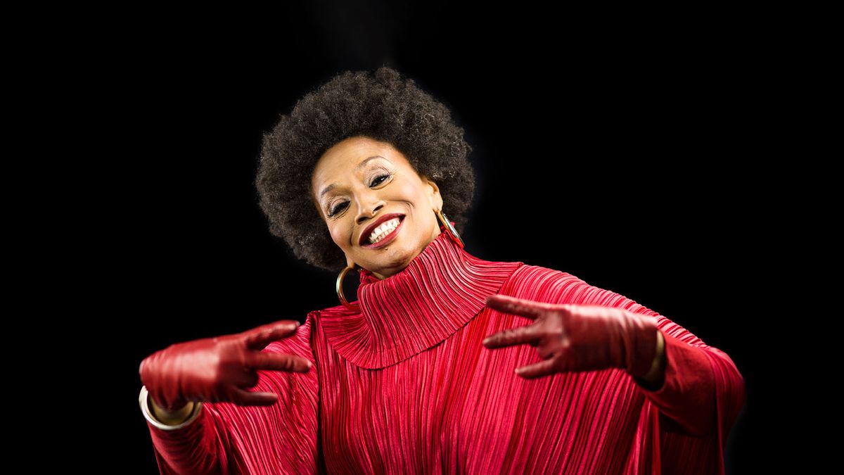 Jenifer Lewis Is Back on Her Grind With a New Book and 'I Love That for  You' - The New York Times