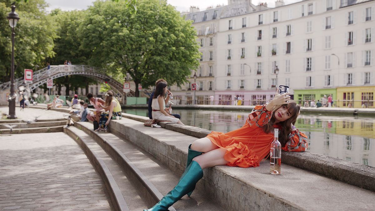 Emily in Paris: A Review By A French Girl Living In Paris