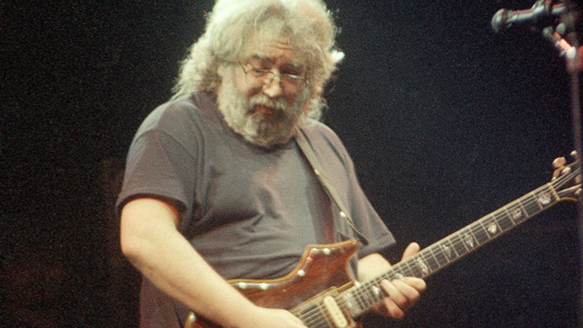 Why Do So Many People Love The Grateful Dead Now?