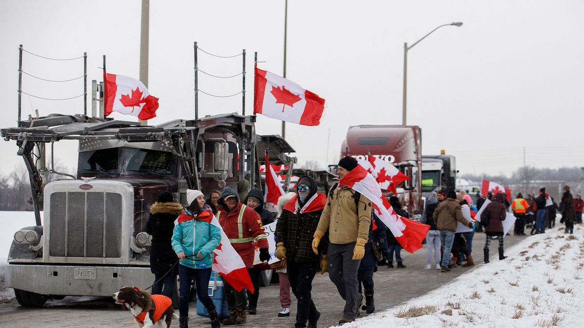 Ottawa residents troll anti-vax truckers by blasting song about gay cowboys  | Salon.com