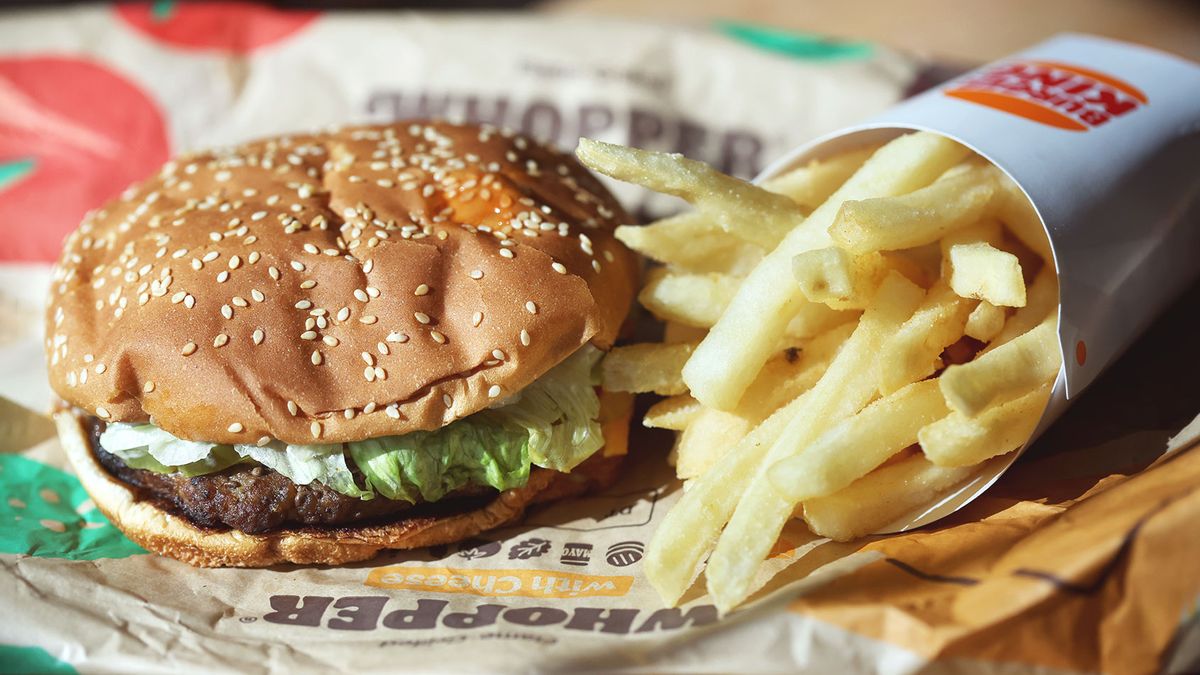 Burger King accused of a whopper: Lawsuit claims chain's popular burger is  deceptively advertised