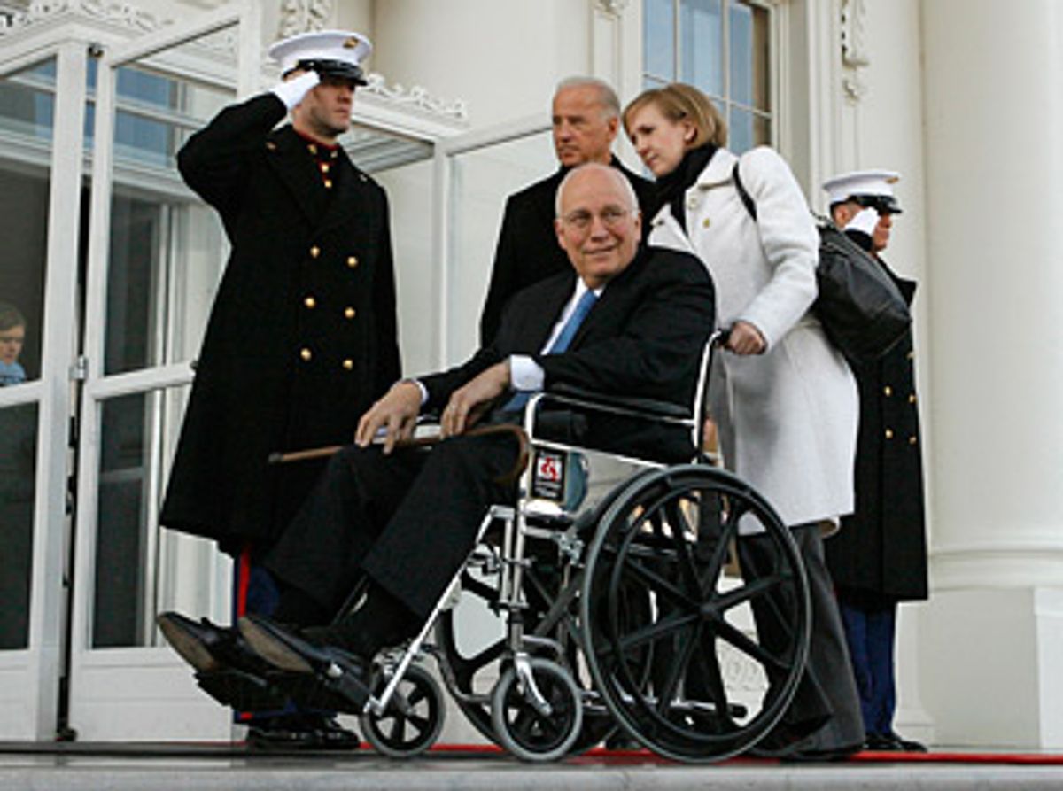 Рузвельт президент США В инвалидном кресле