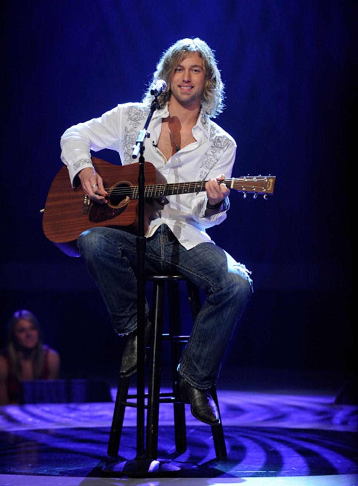 AMERICAN IDOL: TOP 24:  Casey James performs in front of the judges on AMERICAN DOL airing Wednesday, Feb. 24 on FOX.  CR: Michael Becker/ FOX.