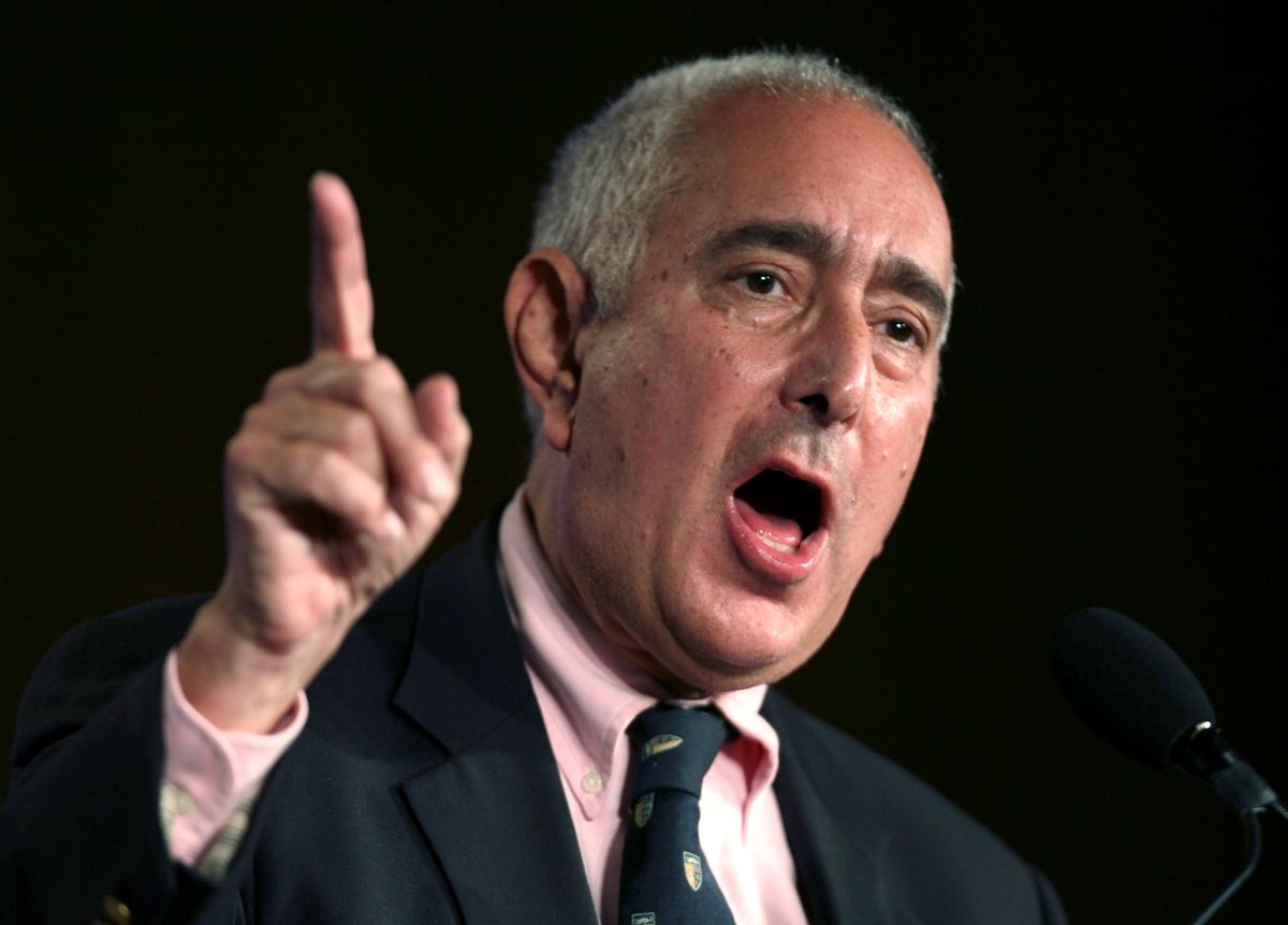 Comedian and actor Ben Stein addresses the Family Research Council "Values Voter Summit" in Washington, October 19, 2007.    REUTERS/Hyungwon Kang (UNITED STATES)  (Reuters)