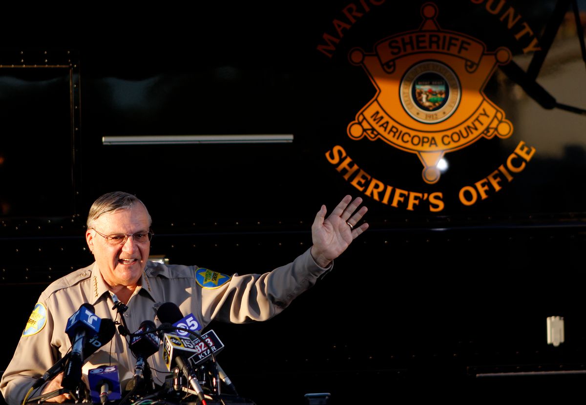 Maricopa County Sheriff Joe Arpaio speaks to reporters about his 12th crime-suppression operation during a news conference in Surprise, Arizona October 16, 2009. Earlier this month federal officials took away Arpaio's authority to make immigration arrests in the field. Arpaio had been facing criticism from Hispanic activists and lawmakers, claiming his crackdown methods on illegal immigrants involve racial profiling. REUTERS/Joshua Lott (UNITED STATES CRIME LAW POLITICS)  (Reuters)