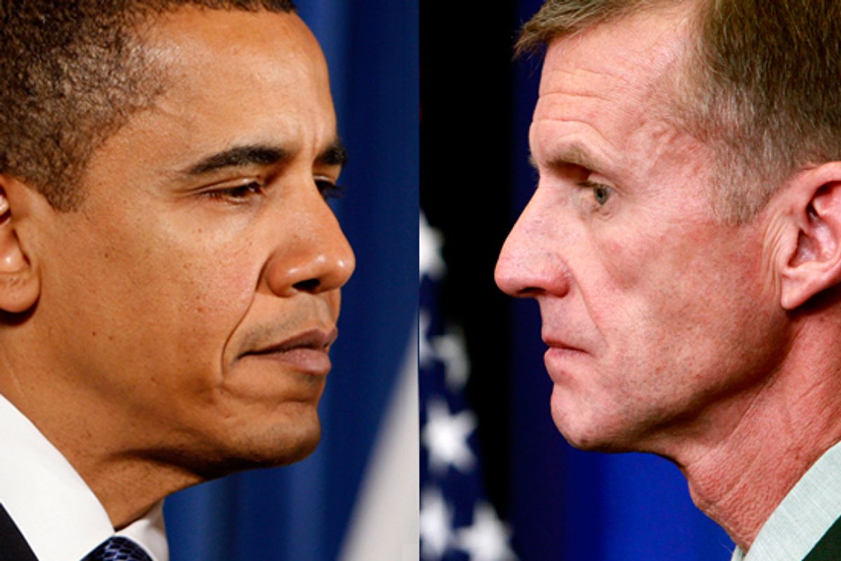  President Barack Obama and U.S. Army General Stanley McChrystal   