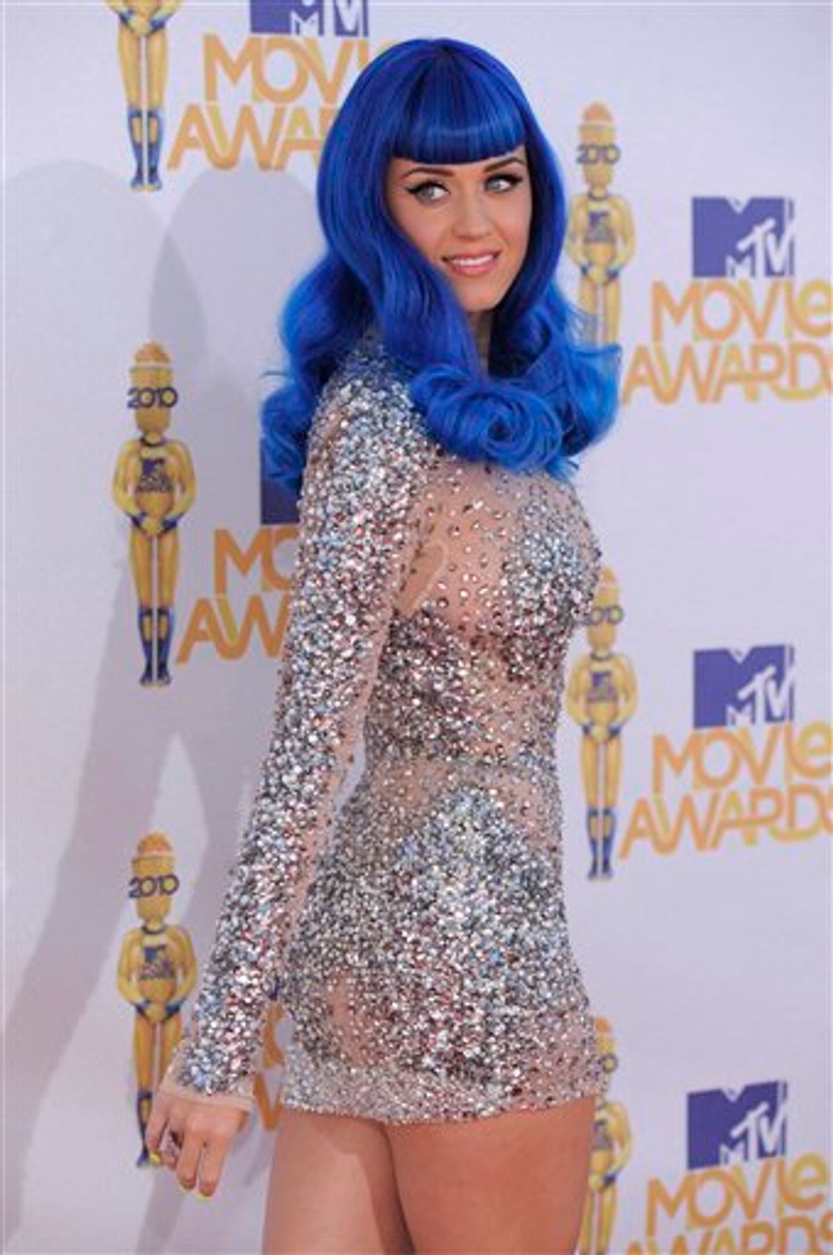 Katy Perry arrives at the MTV Movie Awards in Universal City, Calif., on Sunday, June 6, 2010. (AP Photo/Chris Pizzello) (AP)