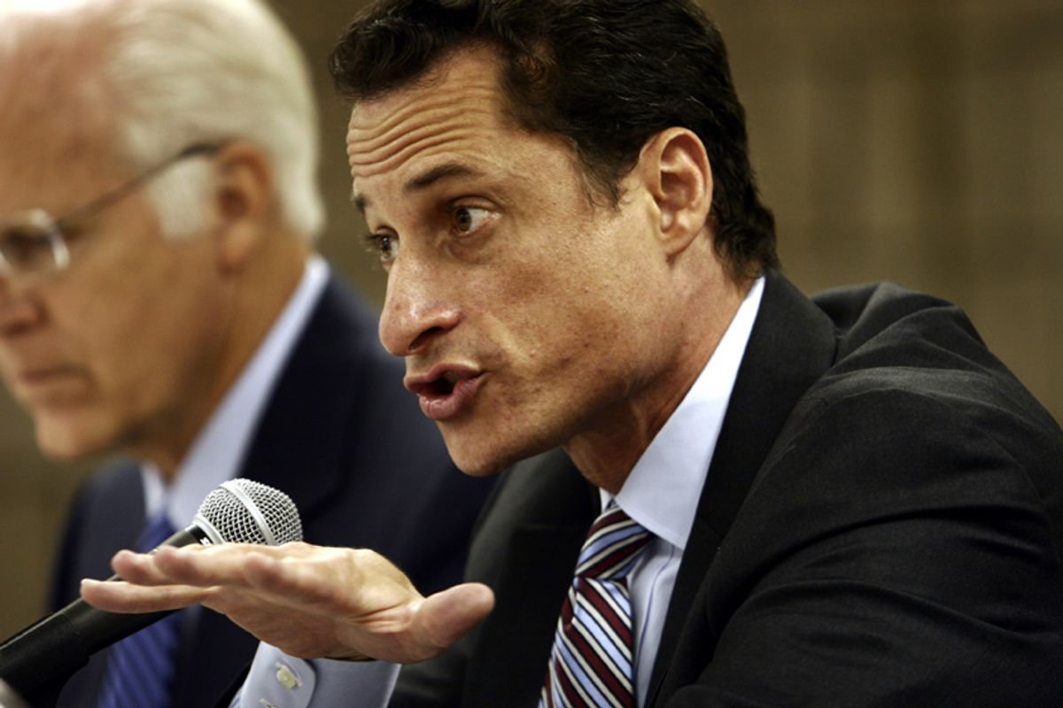 U.S. Congressman Anthony Weiner (D-NY) questions a witness at the U.S House Subcommittee on National Security, Emerging Threats and International Relations about the health effects of the September 11 terrorist attacks in New York, September 8, 2006.  REUTERS/Nicholas Roberts (UNITED STATES) (Â© Nicholas Roberts / Reuters)