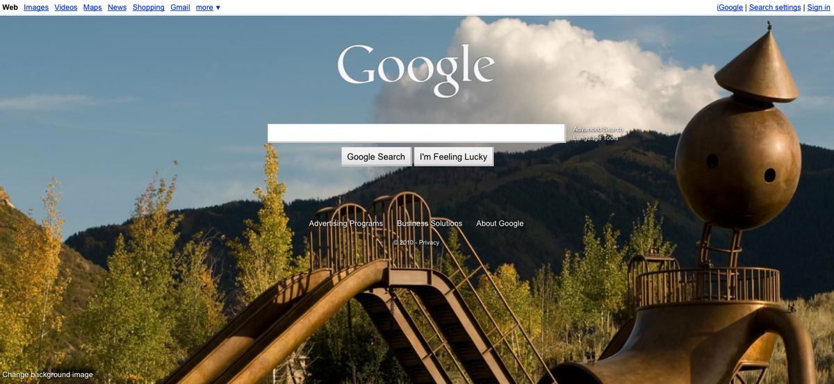 Google.com homepage, now with more Bing