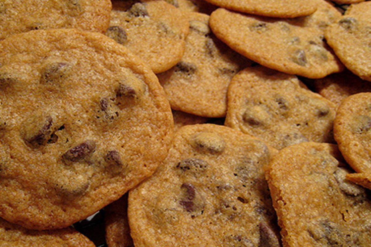 Super-thin, crisp chocolate chip cookies