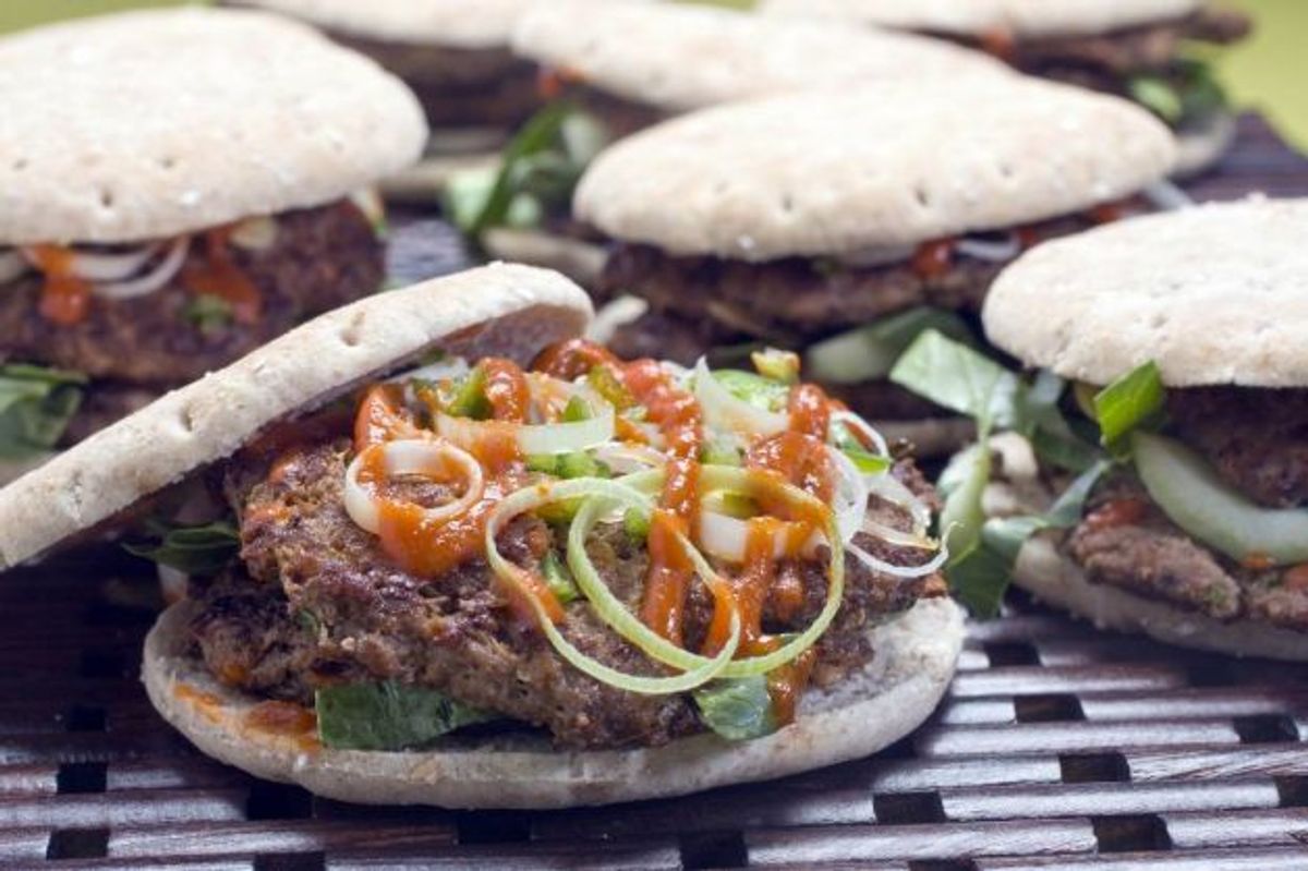 spicy-chinese-burger-recipe-salon