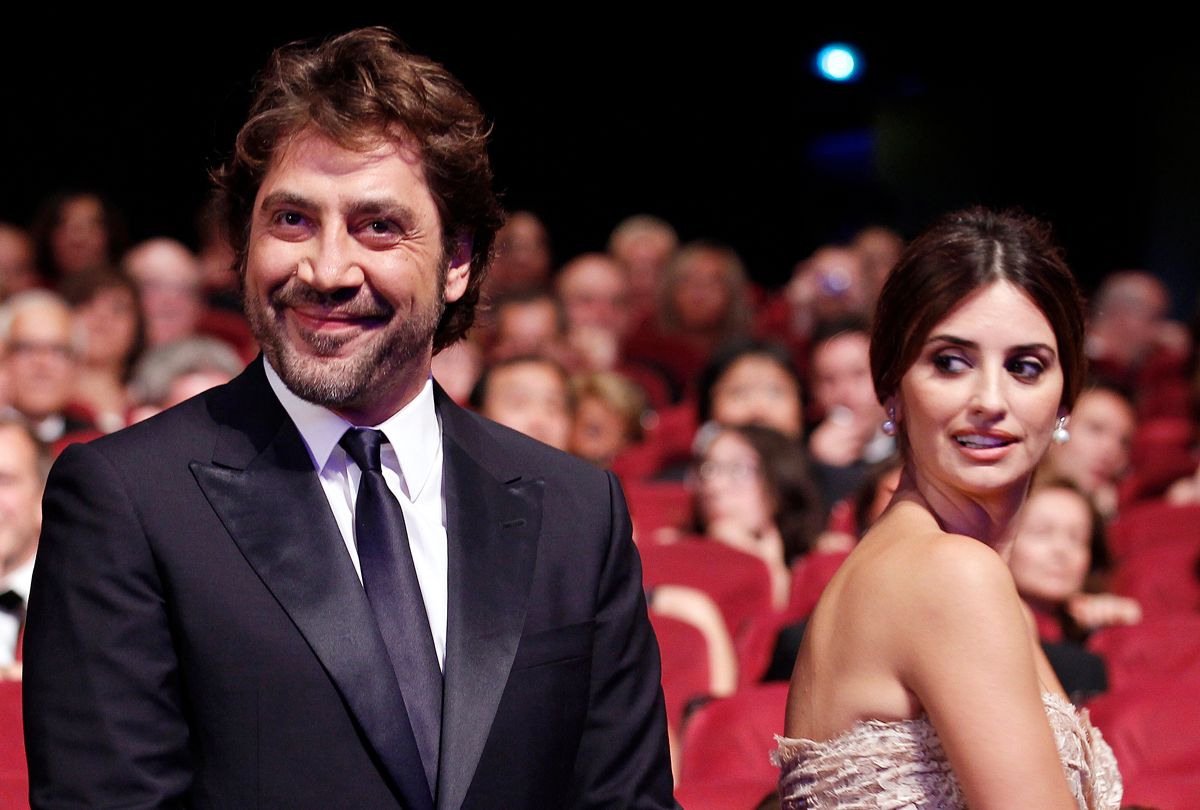 Actor Javier Bardem (L) arrives with his partner actress Penelope Cruz (R) at the award ceremony of the 63rd Cannes Film Festival May 23, 2010. Bardem received the best actor award for the film Biutiful, shared with cast member Elio Germano for the film La Nostra Vita (Our Life).   REUTERS/Yves Herman  (FRANCE - Tags: ENTERTAINMENT)  (Â© Yves Herman / Reuters)