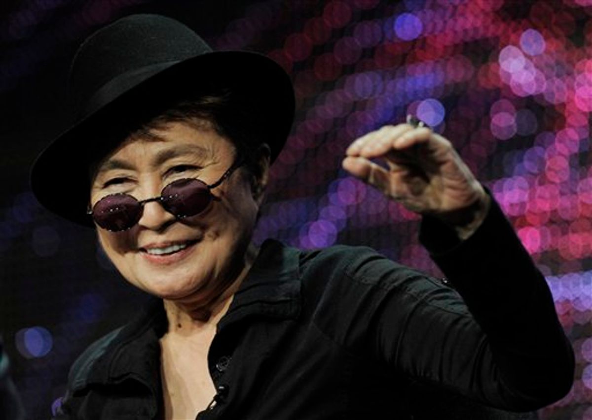 Yoko Ono (AP)