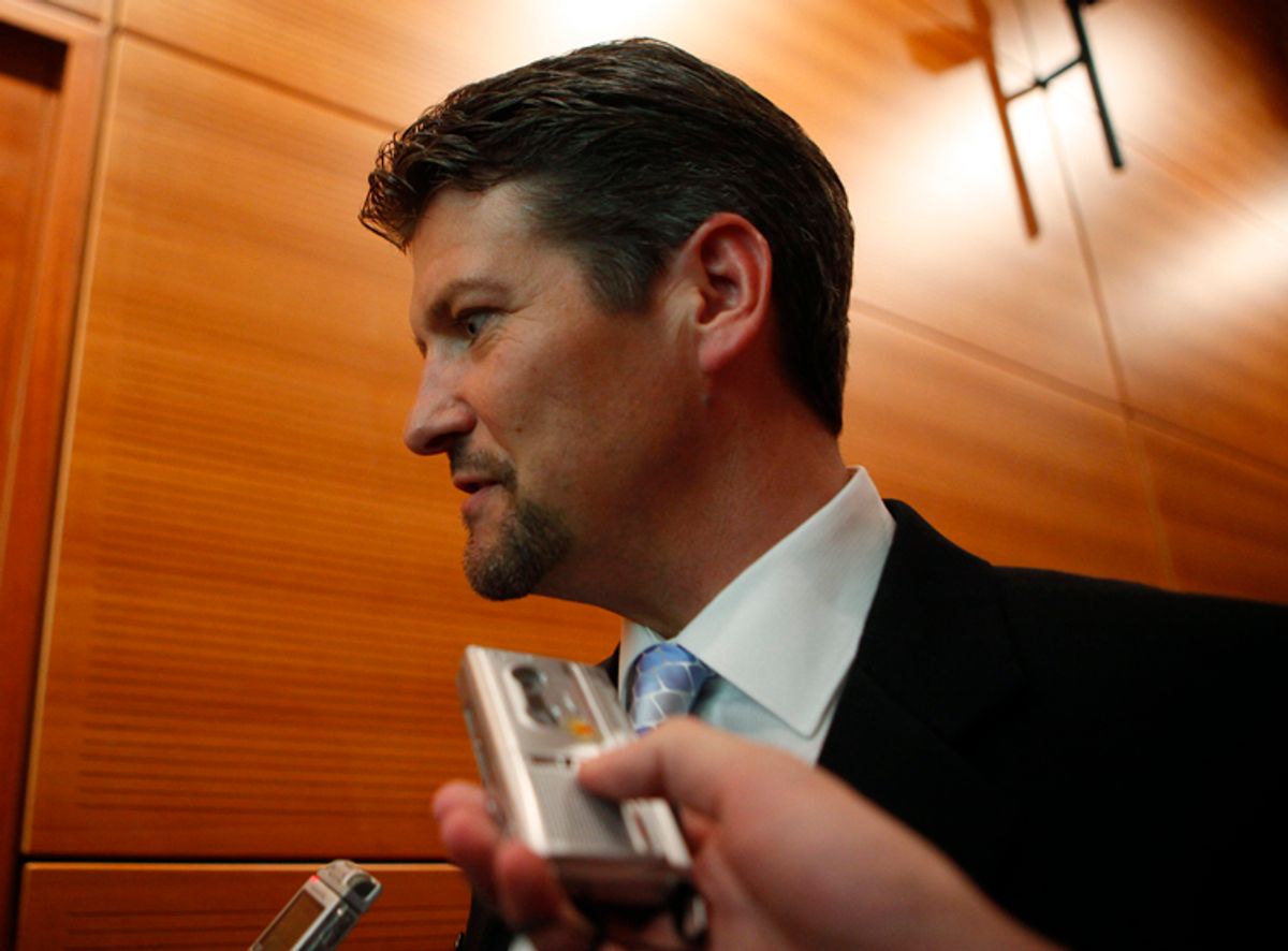 Todd Palin, husband of Governor Sarah Palin of Alaska, attends a town hall meeting on teen pregnancy prevention in New York May 6, 2009. The Candie's Foundation held the event to create awareness for the National Teen Pregnancy Awareness Day. REUTERS/Eric Thayer (UNITED STATES POLITICS)  (Â© Eric Thayer / Reuters)