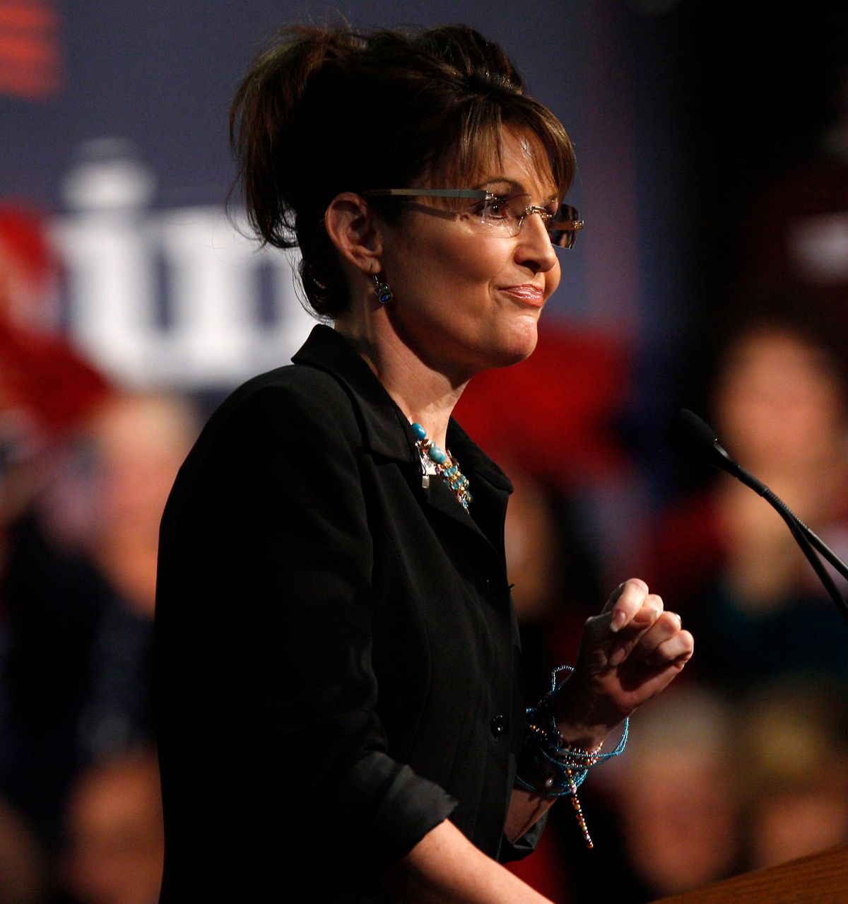 Former Alaska Governor and vice presidential candidate Sarah Palin speaks during a campaign rally for U.S. Senator John McCain (R-AZ) at Dobson High School in Mesa, Arizona March 27, 2010. McCain who is seeking a fifth term as U.S. Senator received Palin's endorsement yesterday and will challenge JD Hayworth during the Republican primary in August 2010. REUTERS/Joshua Lott (UNITED STATES - Tags: POLITICS)   (Â© Joshua Lott / Reuters)
