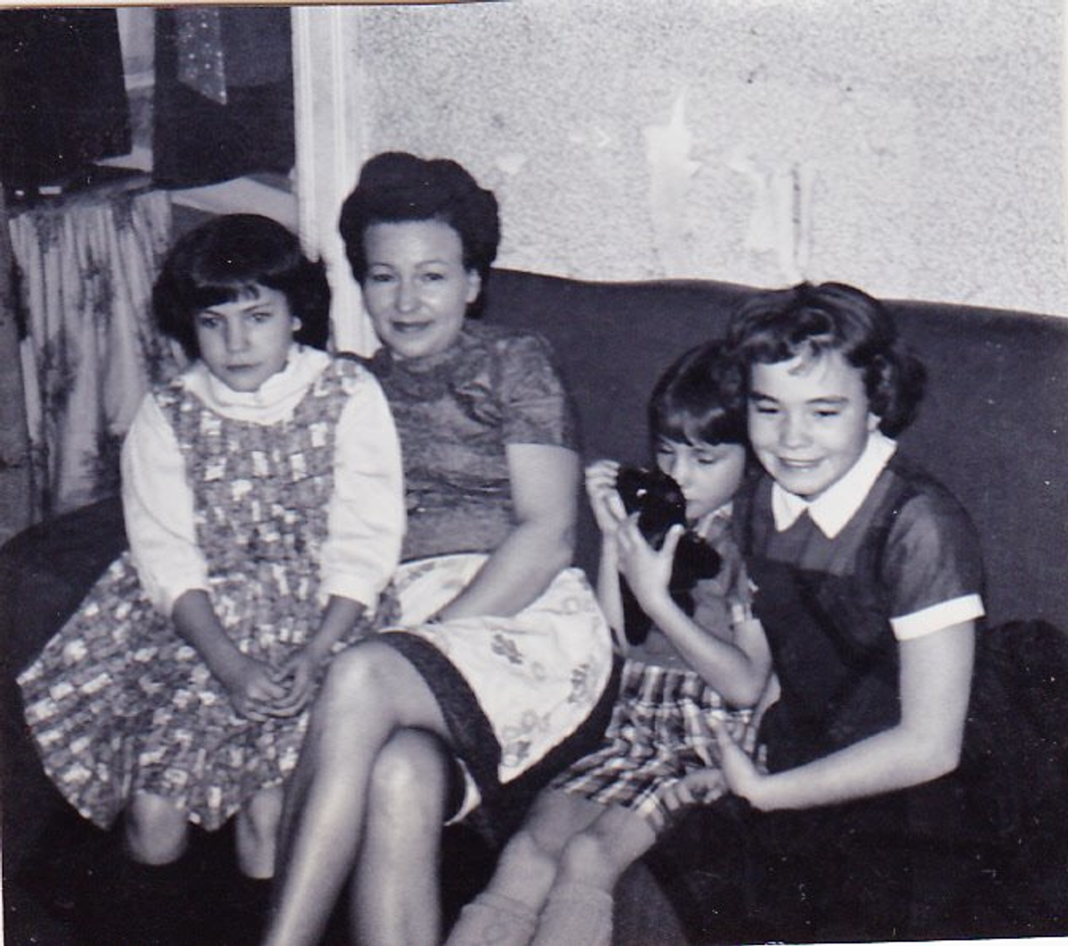 The author's husband's grandmother Betsy with her children  (Courtesy of Felisa Rogers)