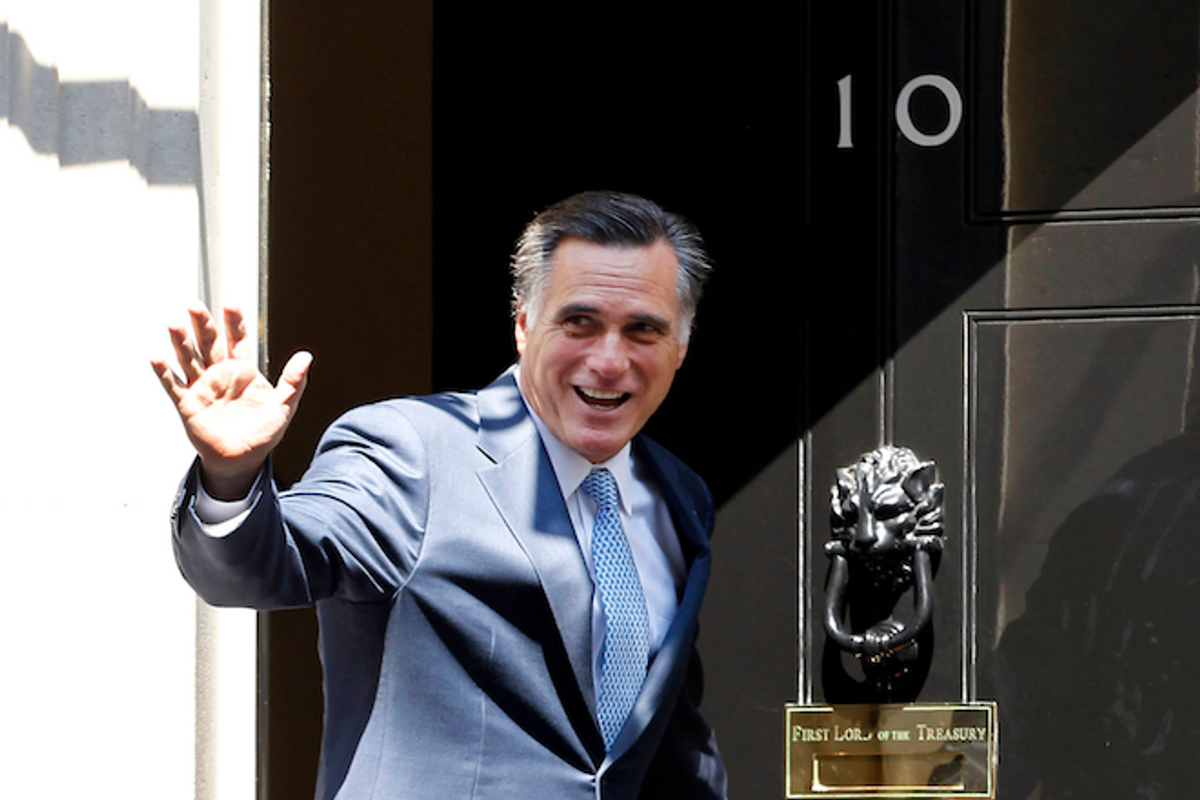 U.S. Republican presidential candidate Mitt Romney arrives at 10 Downing Street to meet with British Prime Minister David Cameron in London.  (Reuters/Jason Reed)