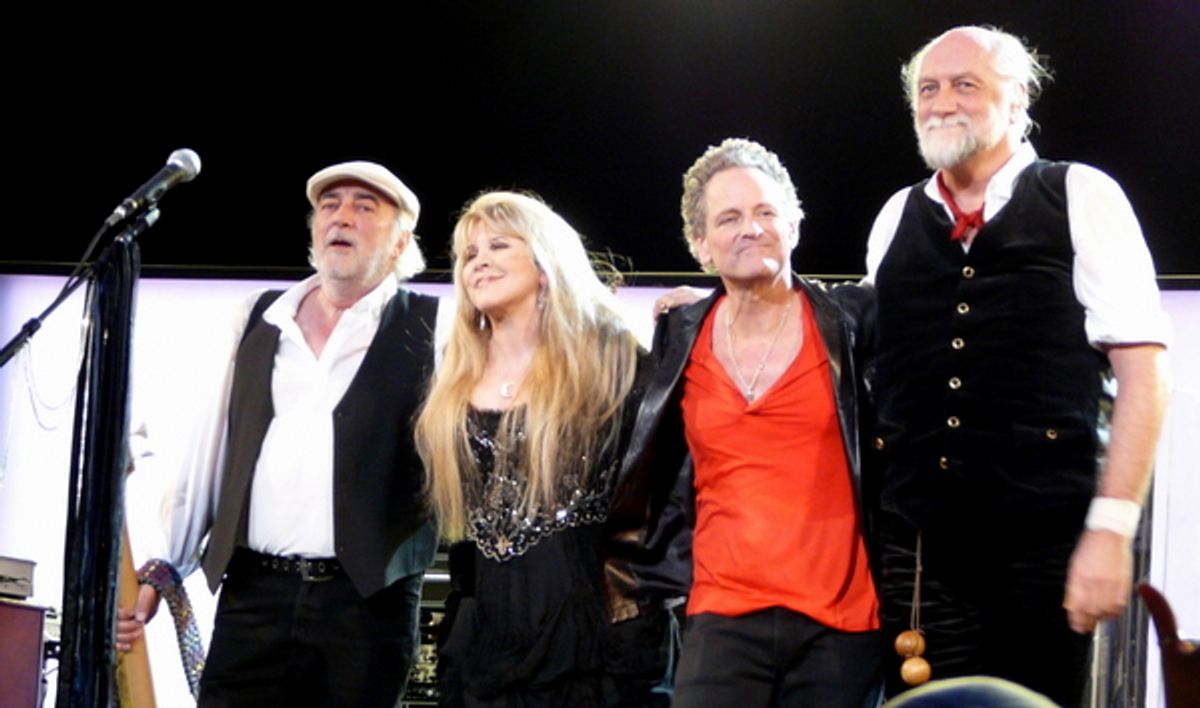 Fleetwood Mac       (Wikimedia)