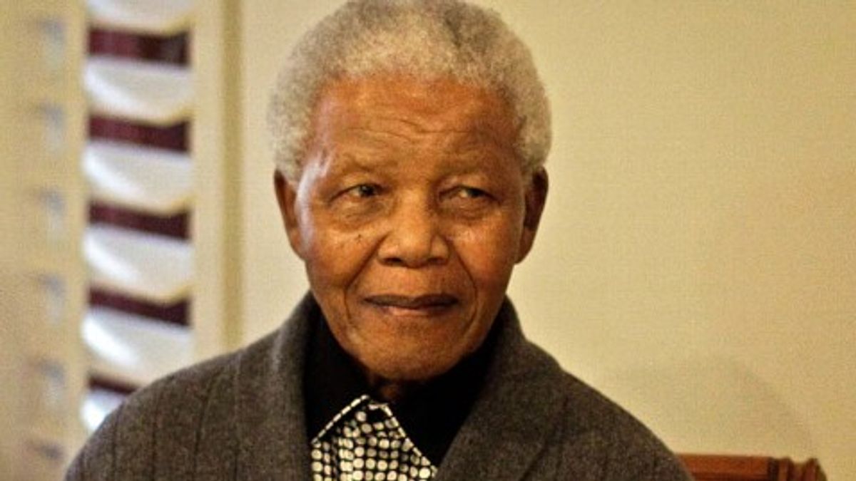 Nelson Mandela      (AP)