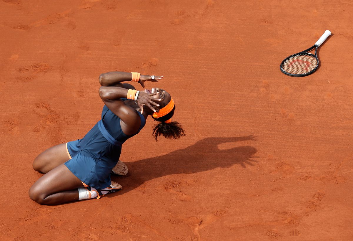 Serena Williams, of the U.S,  returns the ball to Russia's Maria Sharapova during the Women's final match of the French Open tennis tournament at the Roland Garros stadium Saturday, June 8, 2013 in Paris. Williams won 6-4, 6-4. (AP Photo/David Vincent)  (David Vincent)