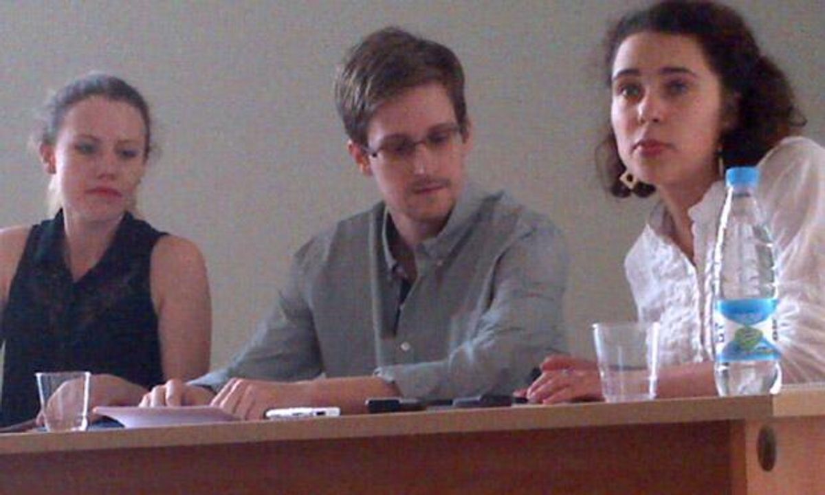 First pictures of Edward Snowden's Moscow airport press conference, via Twitter                      (Twitter)