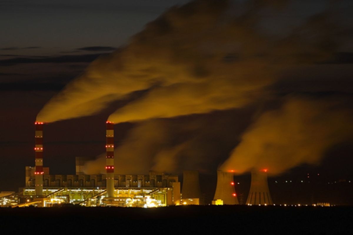 Power plant in Belchatow, Poland    (Aquila/Shutterstock)