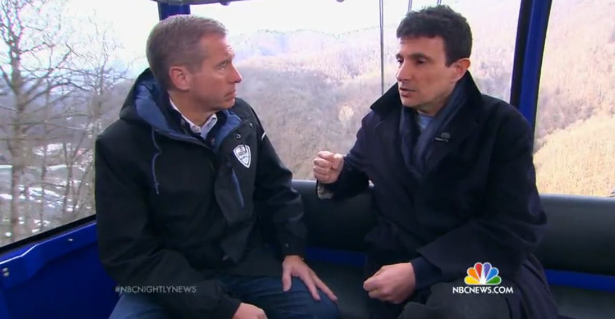 Brian Williams (left) and David Remnick on "NBC Nightly News" (NBC News)