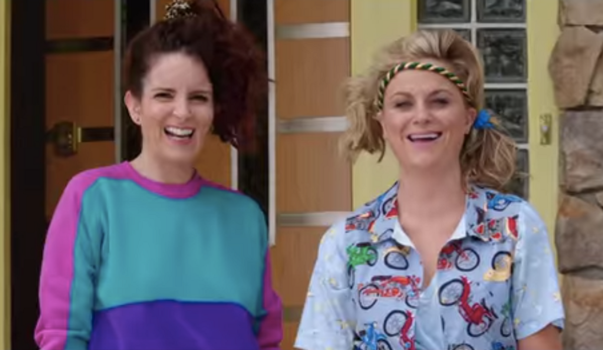 Tina Fey and Amy Poehler in "Sisters"       (Universal)