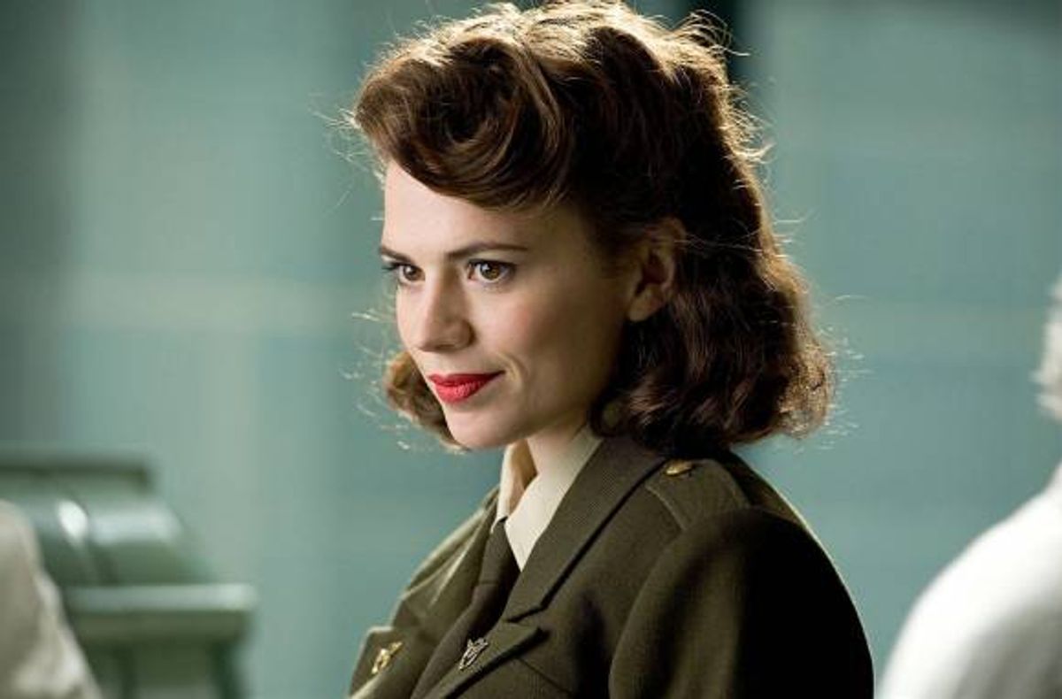 She S Got That Red Lip Classic Thing That You Like But Agent Carter Needs More Substance With Her Style Salon Com