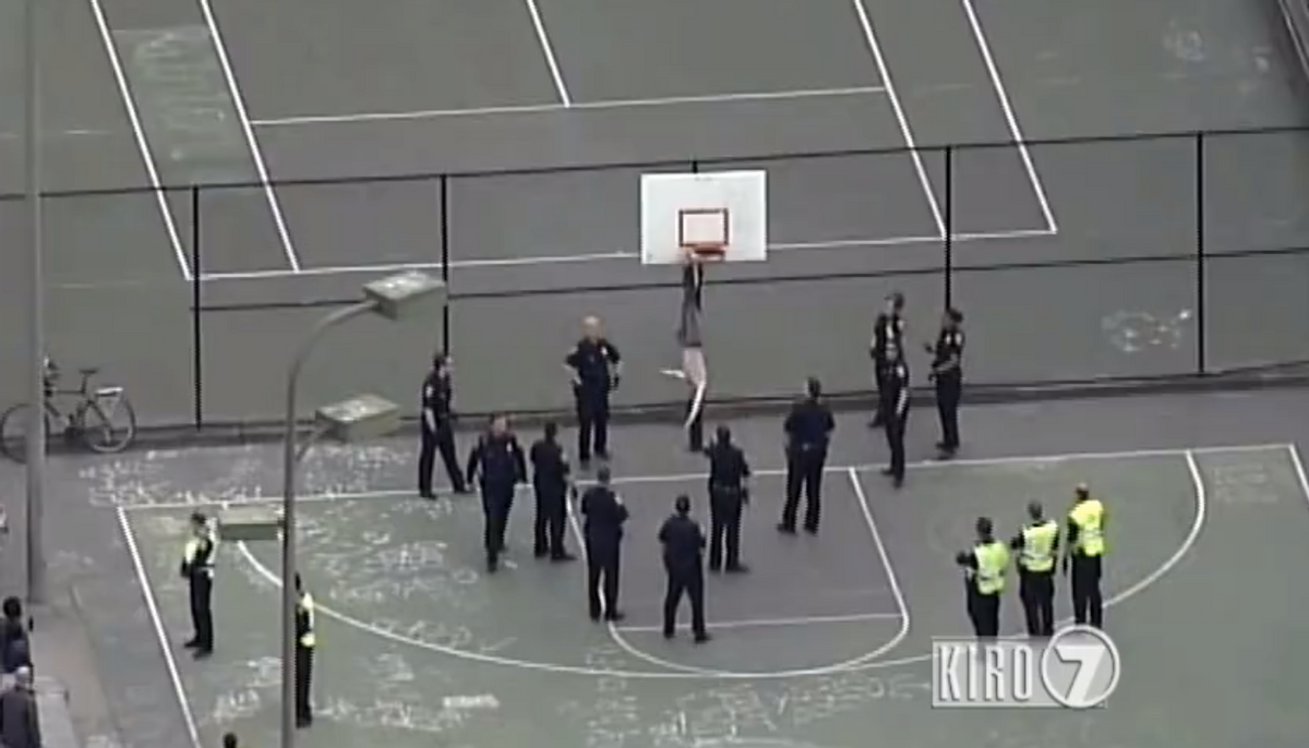          (KIRO 7 Eyewitness News)