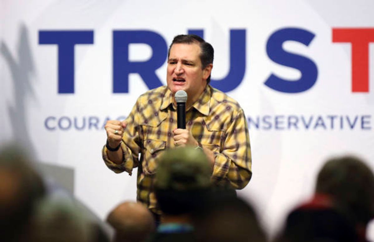 Sen. Ted Cruz makes a campaign stop  (Richard Tsong-Taatarii/Star Tribune via AP)