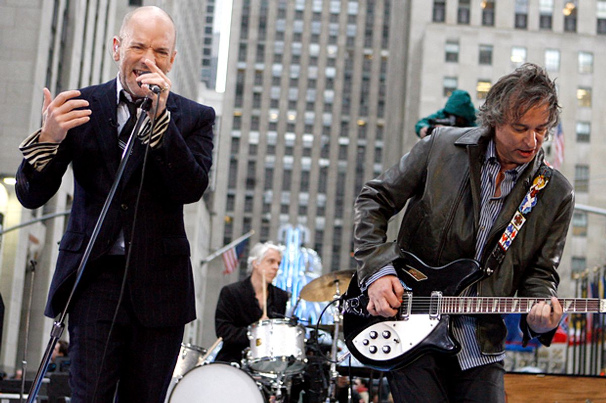 R.E.M. performs on NBC's "Today" in New York's Rockefeller Plaza, Tuesday, April 1, 2008.    (AP/Jason DeCrow)
