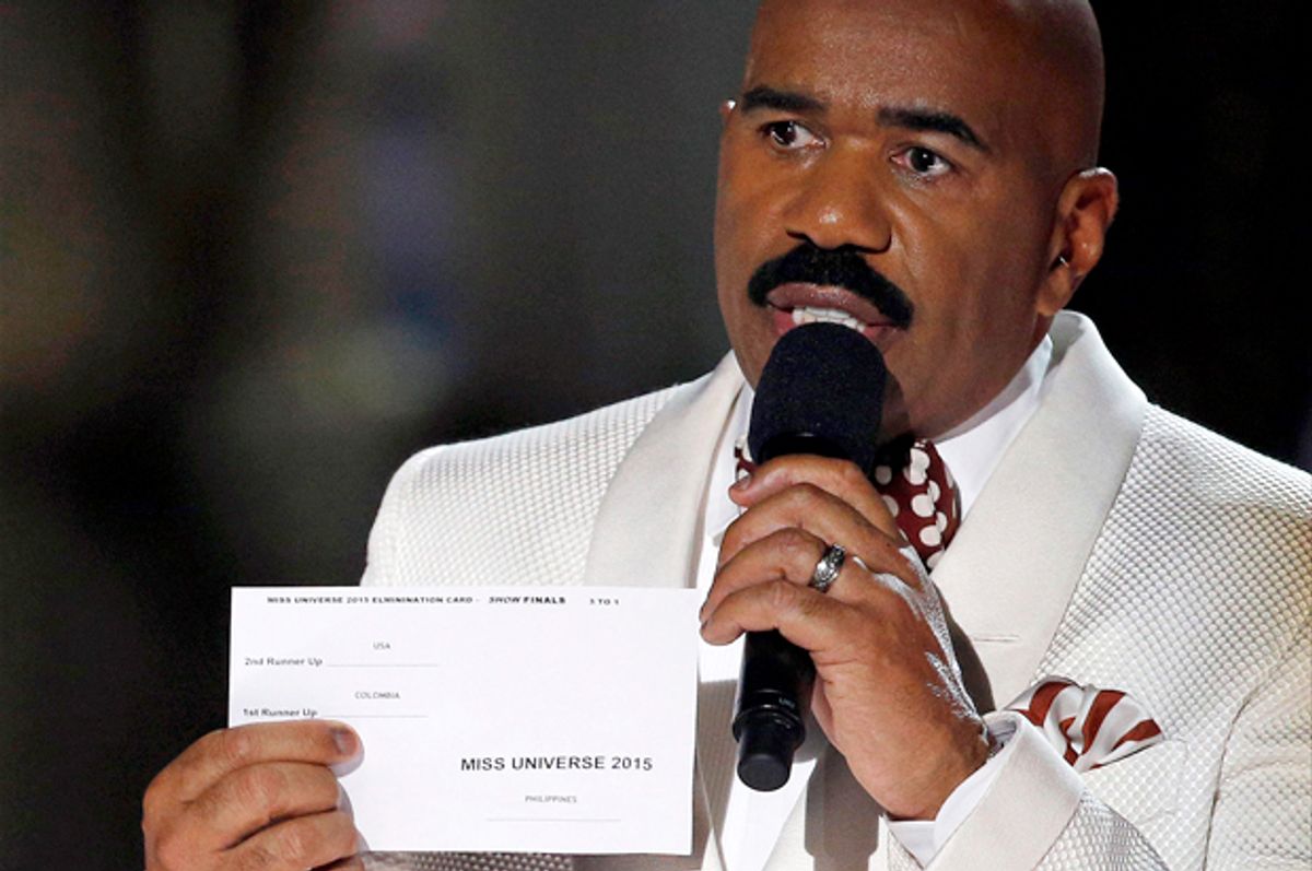 Steve Harvey holds up the card showing the winners after he incorrectly announced Miss Colombia Ariadna Gutierrez as the winner at the Miss Universe pageant on Sunday, Dec. 20, 2015, in Las Vegas.   (AP/John Locher)