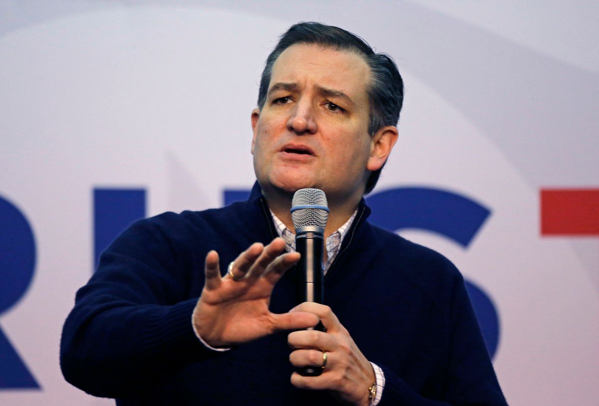 Republican presidential candidate, Sen. Ted Cruz, R-Texas speaks at a town hall campaign event, Wednesday, Feb. 3, 2016, in Henniker, N.H. (AP Photo/Elise Amendola) (AP)