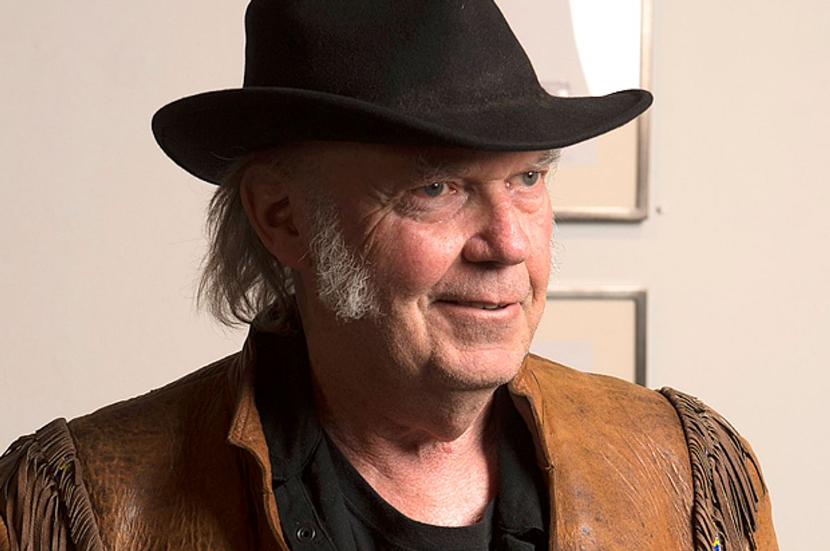 Neil Young   (AP/John Shearer)