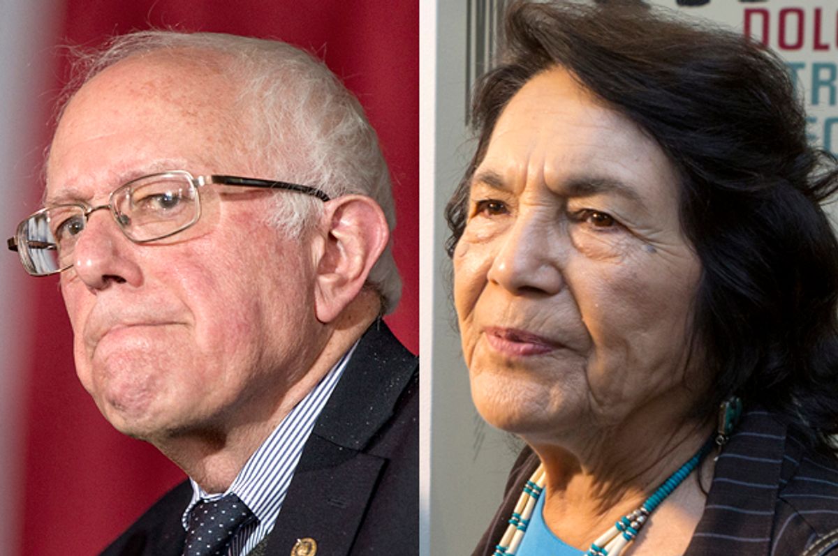 Bernie Sanders, Dolores Huerta   (AP/Andrew Harnik/Damian Dovarganes)