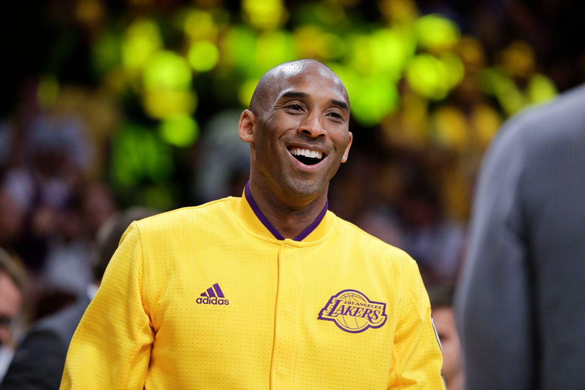 Los Angeles Lakers forward Kobe Bryant smiles to the crowd during a ceremony before Bryant's last NBA basketball game, against the Utah Jazz, Wednesday, April 13, 2016, in Los Angeles. (AP Photo/Jae C. Hong) (AP)
